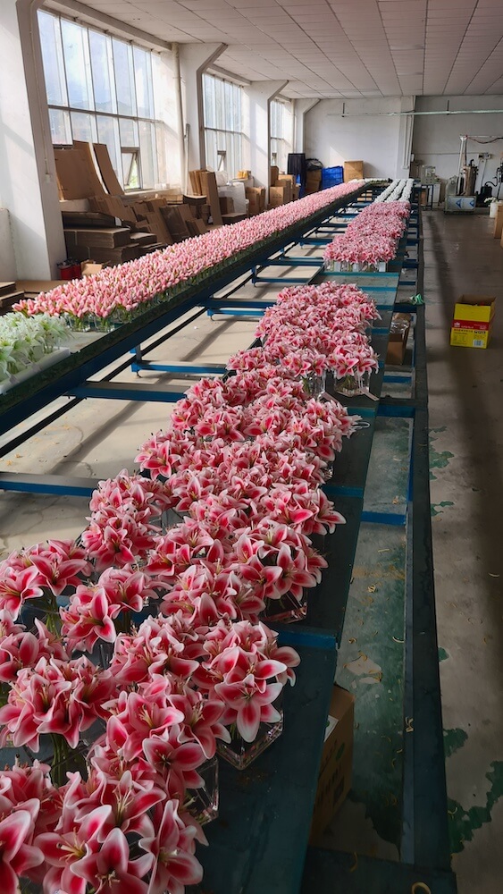 artificial flowers China Manufacturing 2