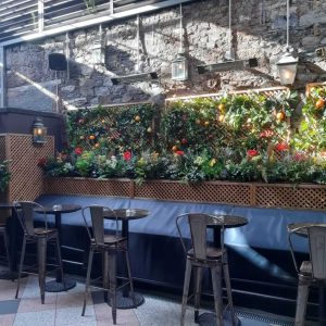 Cafe en Seine artificla plants and flowers